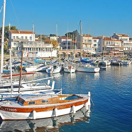 Dio Brasil-4 By Interhome Apartment Saint-Cyr-sur-Mer